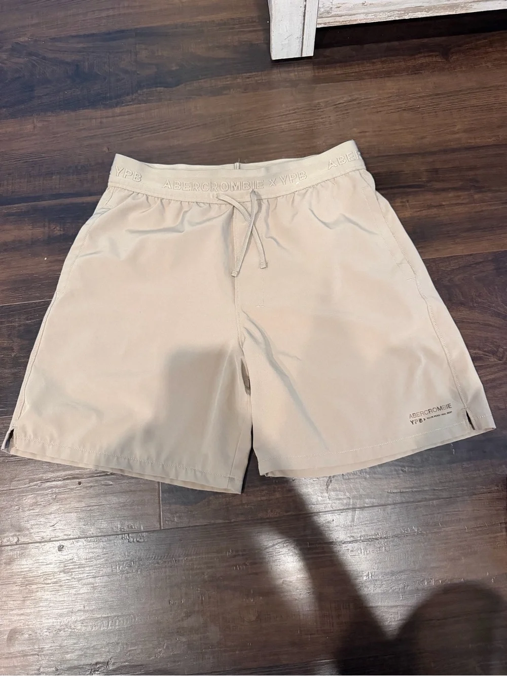 Abercrombie Kids YPB Youth XL 15/16 Performance Athletic Shorts Tan